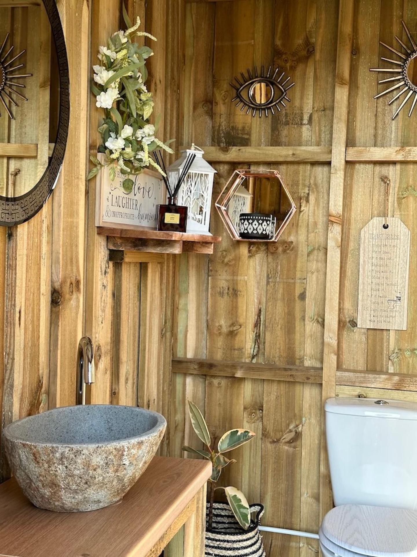 Luxury tent Deerstone Glamping-boulsworth Hill Dome Hot Tub